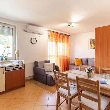 Viky'S Apartment Gyor Ngoại thất bức ảnh