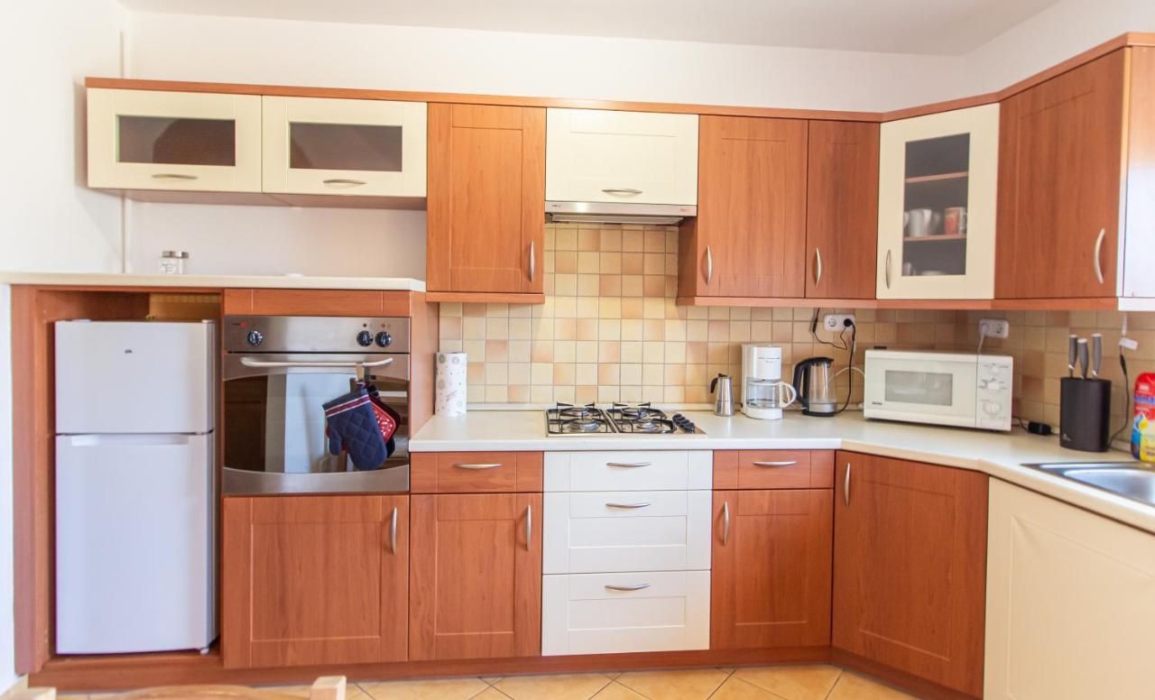 Viky'S Apartment Gyor Ngoại thất bức ảnh